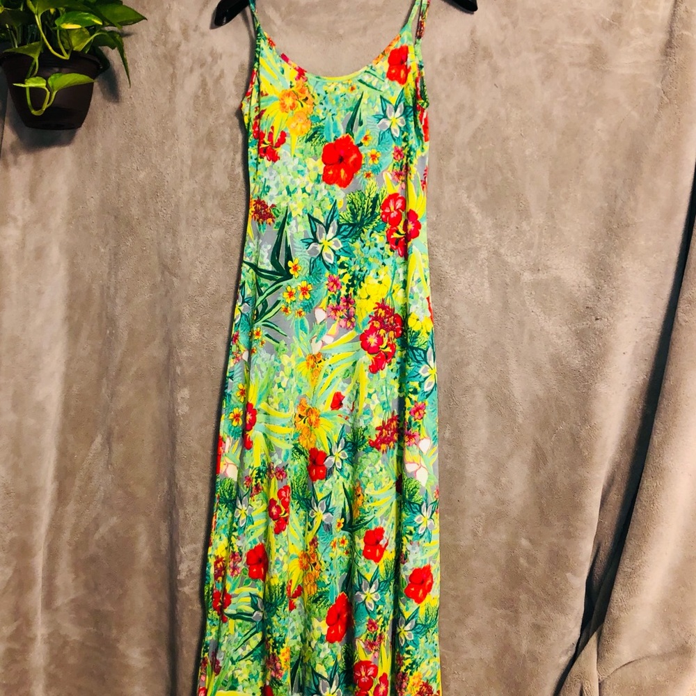 🥳 Wet seal maxi Spring/Summer Dress S